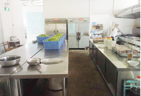青白江人和学校食堂手机看片网址设备现场使用图片